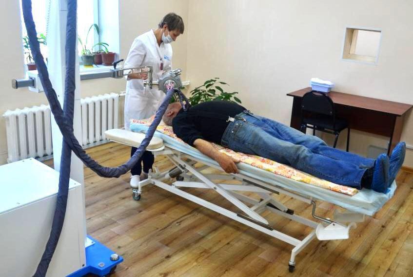 Уникальный аппарат позволяет успешно лечить пациентов с новообразованиями кожи и слизистых в Амурском онкодиспансере