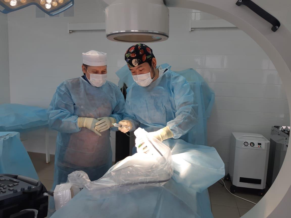 Хирурги Ростовского НМИЦ онкологии провели выездные мастер-классы для калмыцких коллег